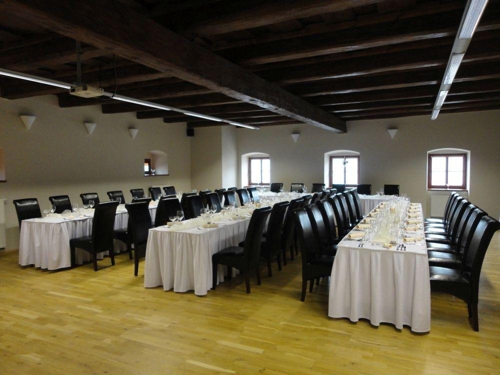 Fara Rancirov Hotel Jihlava Eksteriør billede